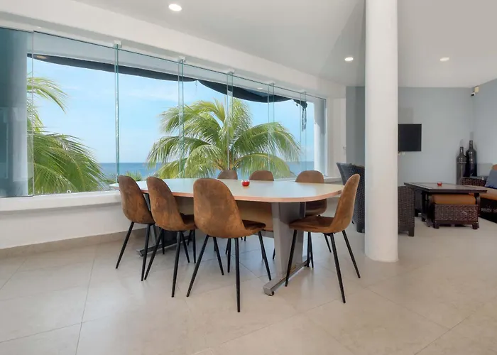 Hotel Oceanfront Oasis At Peninsula Grand *